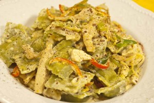ravioles de espinca con salsa de pollo web